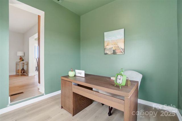 1212 Coddle Creek Highway, Mooresville, NC 28115