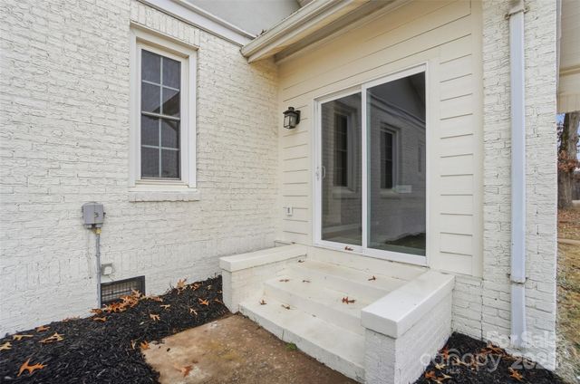 1212 Coddle Creek Highway, Mooresville, NC 28115