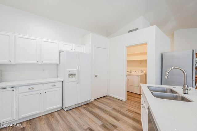 6223 E PRESTON Street, Mesa, AZ 85215