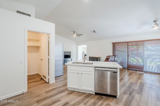 6223 E PRESTON Street, Mesa, AZ 85215