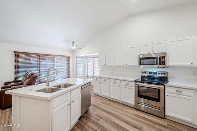 6223 E PRESTON Street, Mesa, AZ 85215