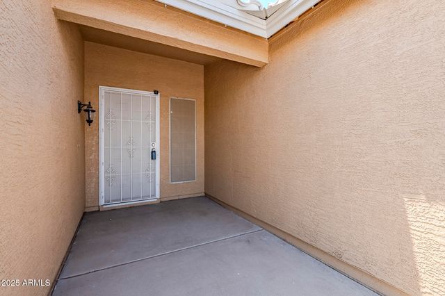 6223 E PRESTON Street, Mesa, AZ 85215