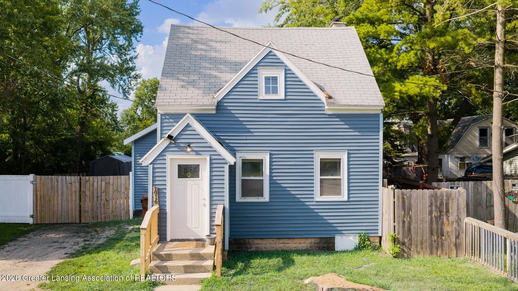 1916 W Jolly Road, Lansing, MI 48910