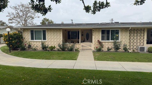 13522 El Dorado Drive 49L, Seal Beach, CA 90740