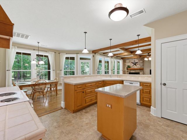 18181 Rabon Chapel Road, Montgomery, TX 77316