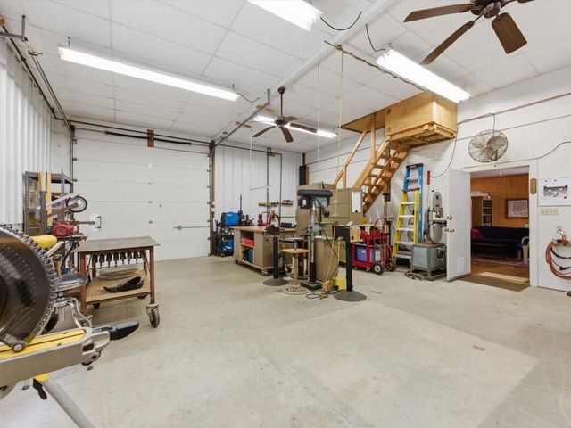 18181 Rabon Chapel Road, Montgomery, TX 77316