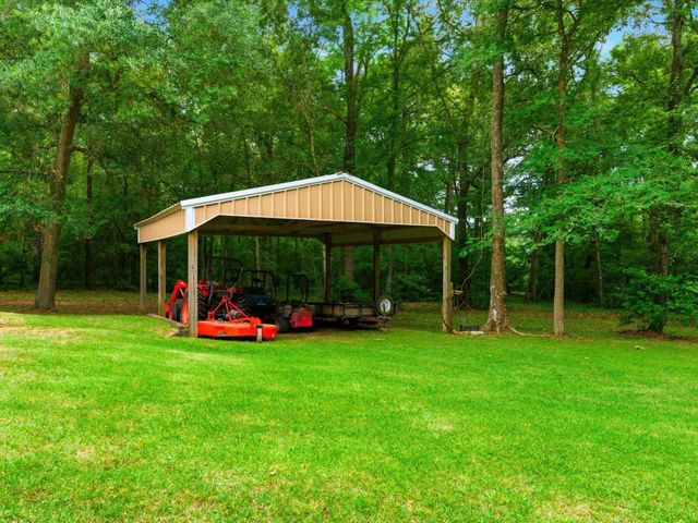 18181 Rabon Chapel Road, Montgomery, TX 77316