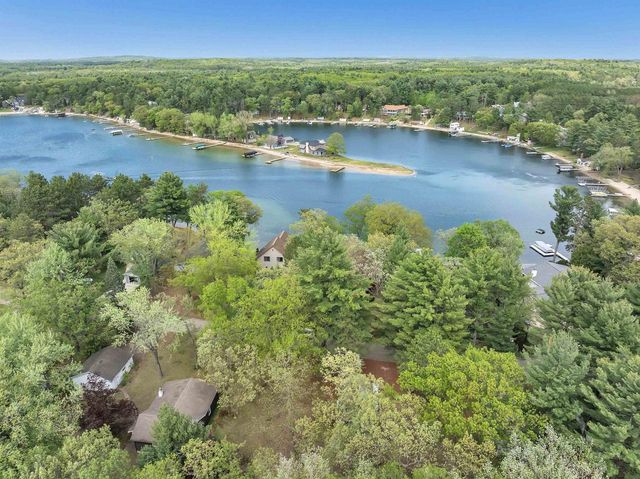 W6769 S SILVER LAKE ROAD, Wautoma, WI 54982