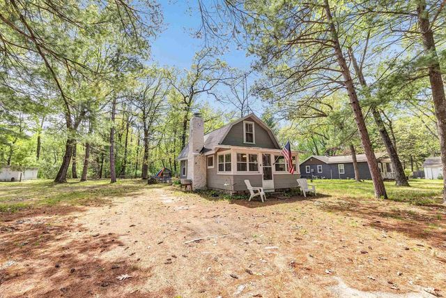 W6769 S SILVER LAKE ROAD, Wautoma, WI 54982