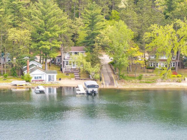 W6769 S SILVER LAKE ROAD, Wautoma, WI 54982