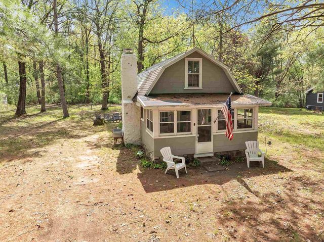 W6769 S SILVER LAKE ROAD, Wautoma, WI 54982