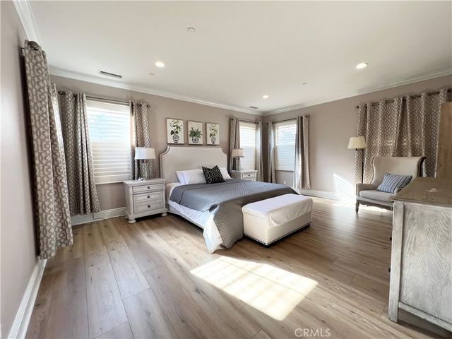 76 Weston, Irvine, CA 92620