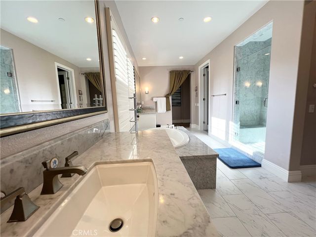 76 Weston, Irvine, CA 92620