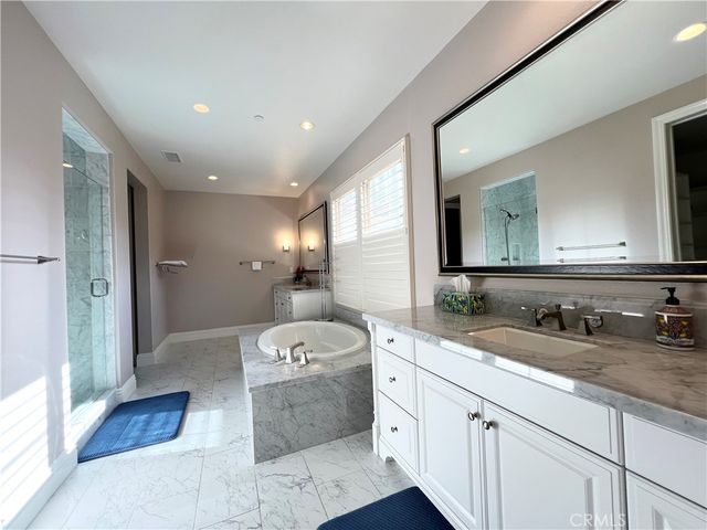 76 Weston, Irvine, CA 92620