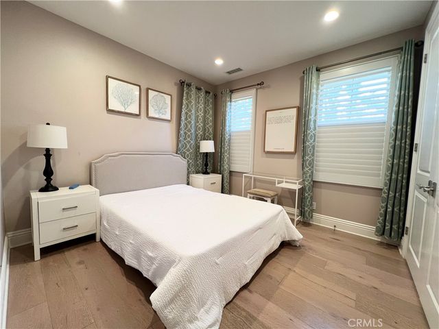 76 Weston, Irvine, CA 92620