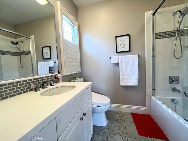 76 Weston, Irvine, CA 92620