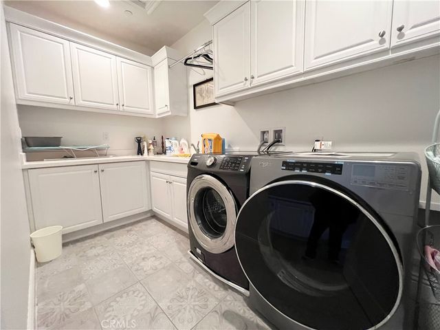 76 Weston, Irvine, CA 92620