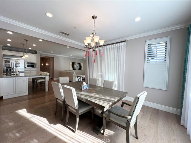 76 Weston, Irvine, CA 92620