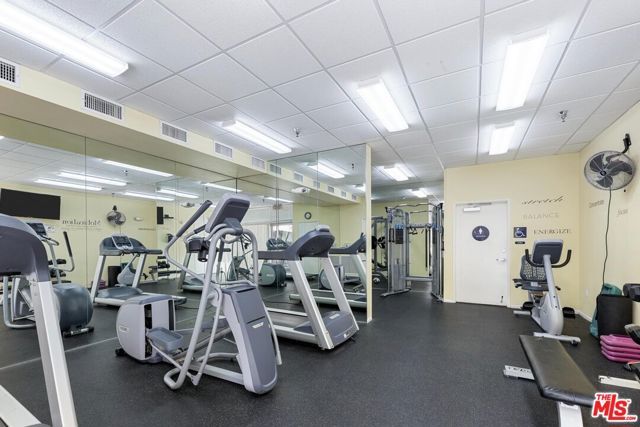 5325 Newcastle Avenue 342, Encino (los Angeles), CA 91316