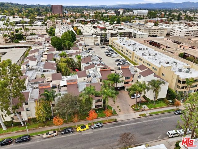 5325 Newcastle Avenue 342, Encino (los Angeles), CA 91316