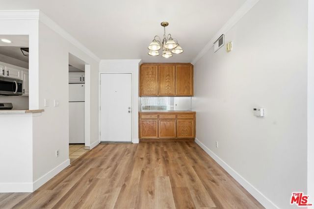 5325 Newcastle Avenue 342, Encino (los Angeles), CA 91316