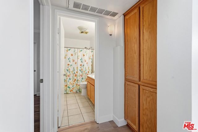 5325 Newcastle Avenue 342, Encino (los Angeles), CA 91316