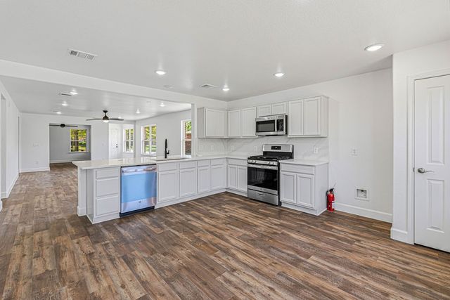 7737 Longaberger Drive, Frisco, TX 75036