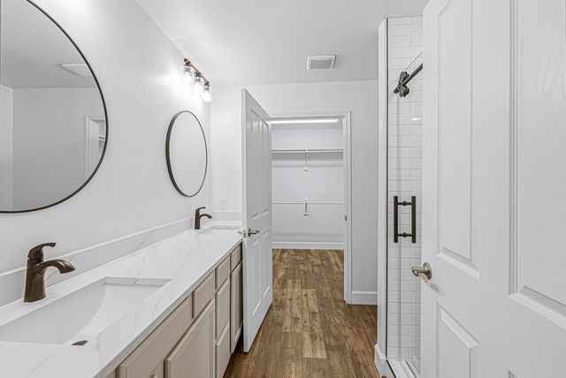 7737 Longaberger Drive, Frisco, TX 75036
