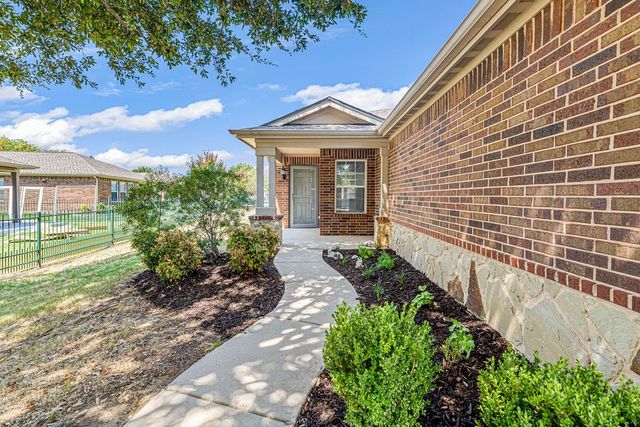 7737 Longaberger Drive, Frisco, TX 75036