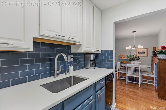 4913 Crooks Road G1, Royal Oak, MI 48073