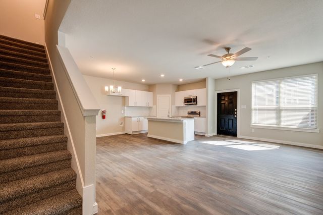 737 Wheatfield Drive, Venus, TX 76084