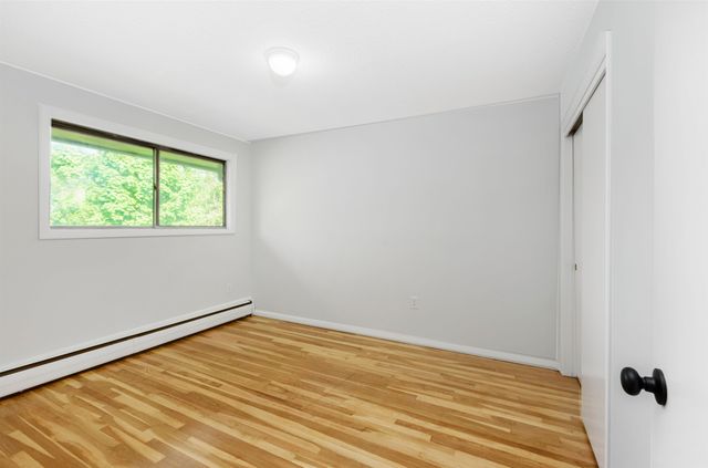 14 Oliver Drive, Hudson, NH 03051