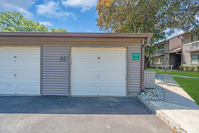 25 Claremont Court, Red Bank, NJ 07701