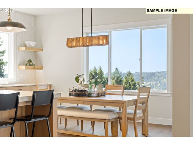 6123 Skyline Dr, West Linn, OR 97068