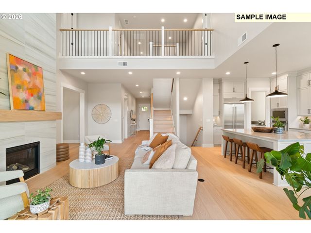 6123 Skyline Dr, West Linn, OR 97068