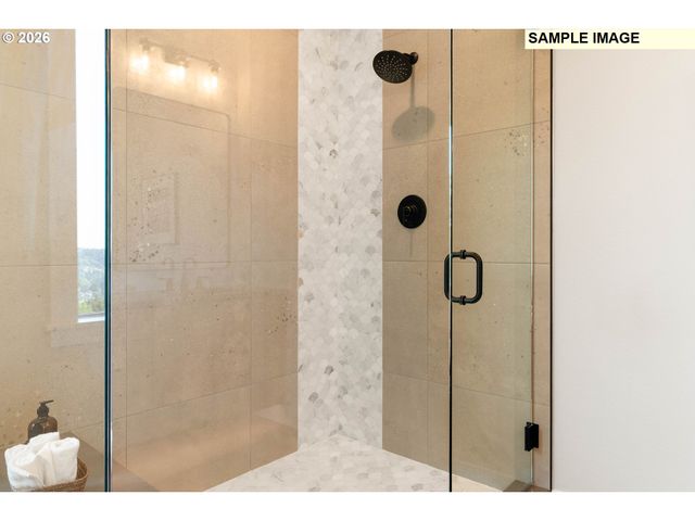 6123 Skyline Dr, West Linn, OR 97068