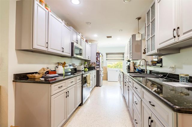 101 S NEPTUNE AVENUE, Clearwater, FL 33765