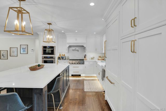 99 Village Hill Drive, Dix Hills, NY 11746