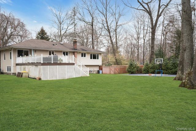 99 Village Hill Drive, Dix Hills, NY 11746