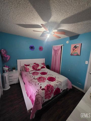 901 Belmont Street, Delano, CA 93215