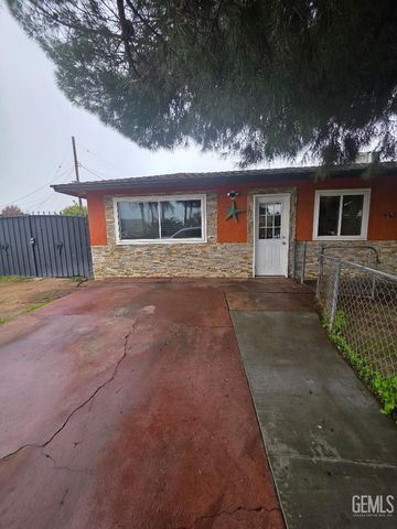 901 Belmont Street, Delano, CA 93215