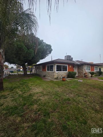 901 Belmont Street, Delano, CA 93215