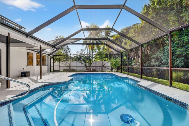 234 Ponce De Leon Street, Royal Palm Beach, FL 33411