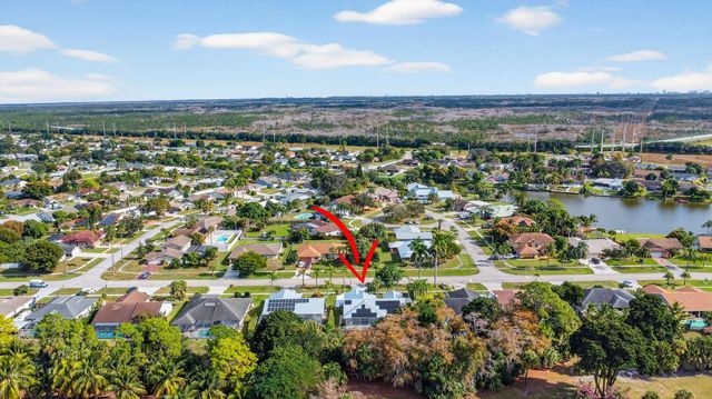 234 Ponce De Leon Street, Royal Palm Beach, FL 33411