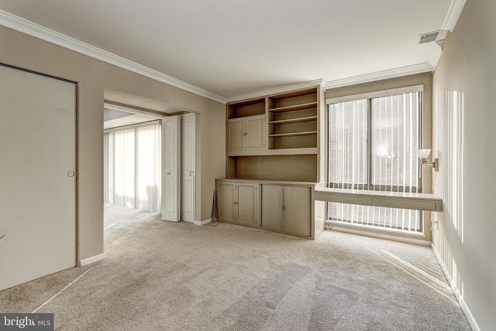 Image 19 of property listing at 7 SLADE AVE #607, Baltimore, MD 21208