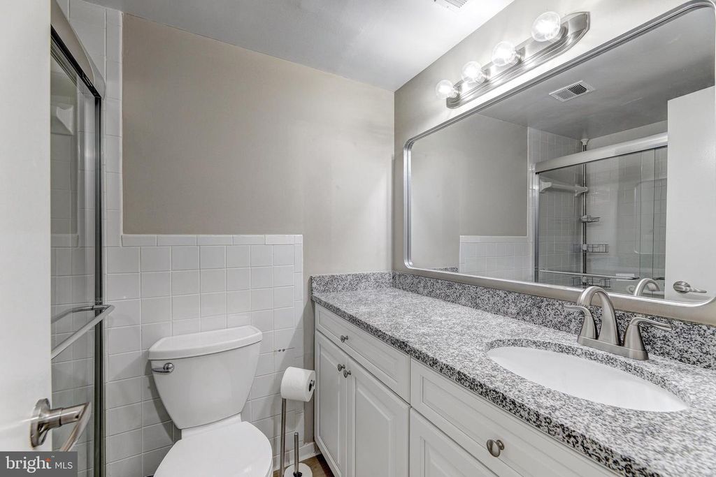 Image 25 of property listing at 7 SLADE AVE #607, Baltimore, MD 21208