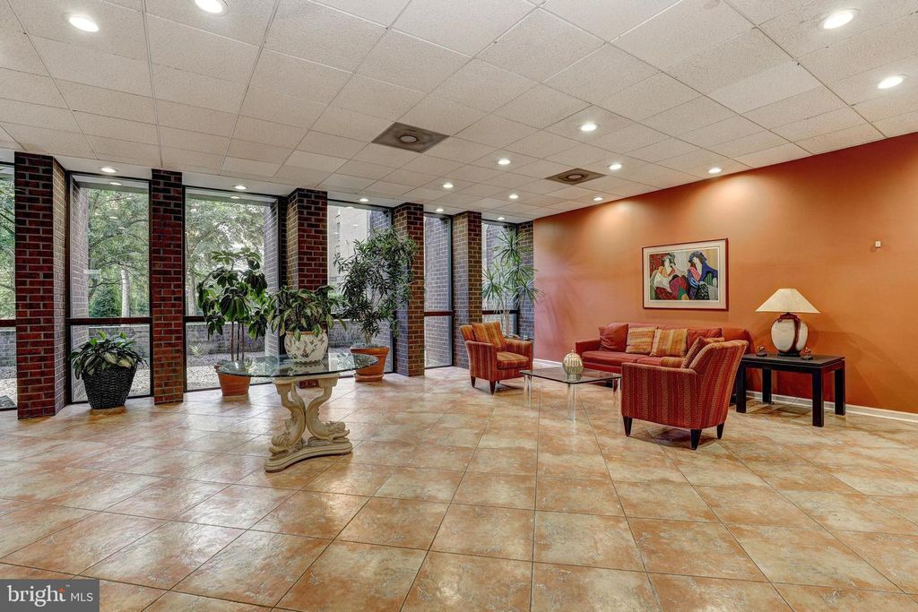 Image 33 of property listing at 7 SLADE AVE #607, Baltimore, MD 21208
