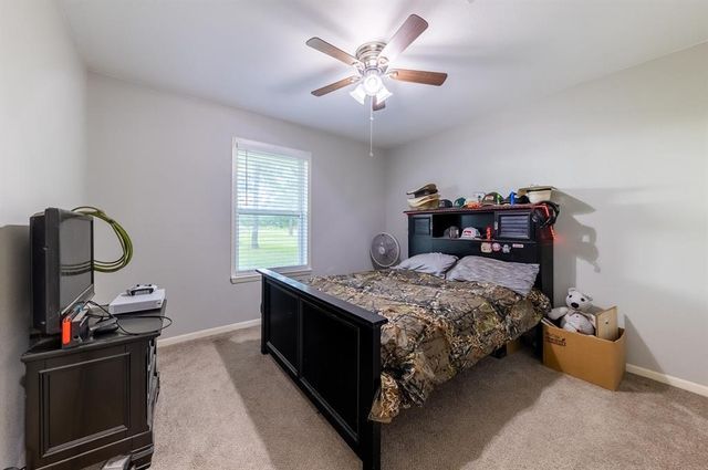 7338 FM 1624, Lexington, TX 78947