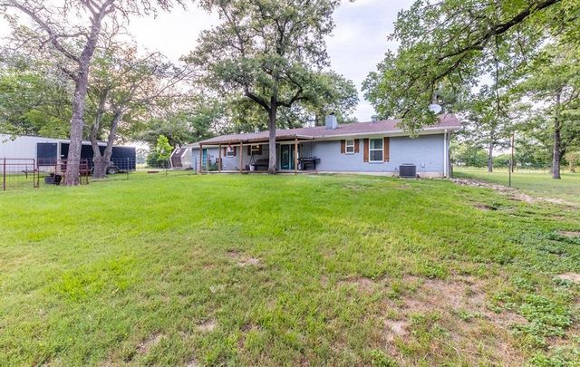 7338 FM 1624, Lexington, TX 78947