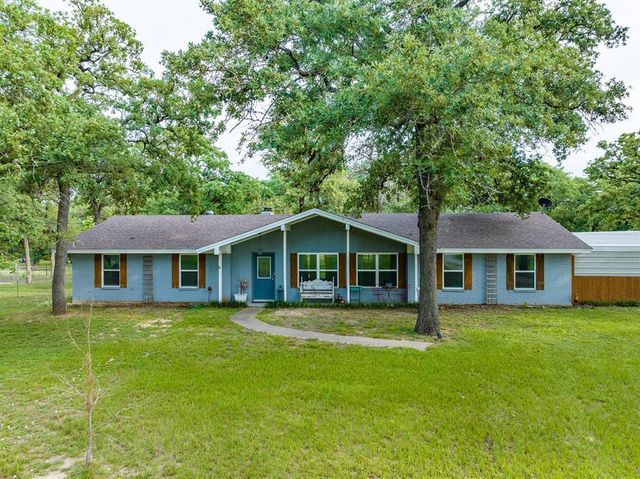 7338 FM 1624, Lexington, TX 78947